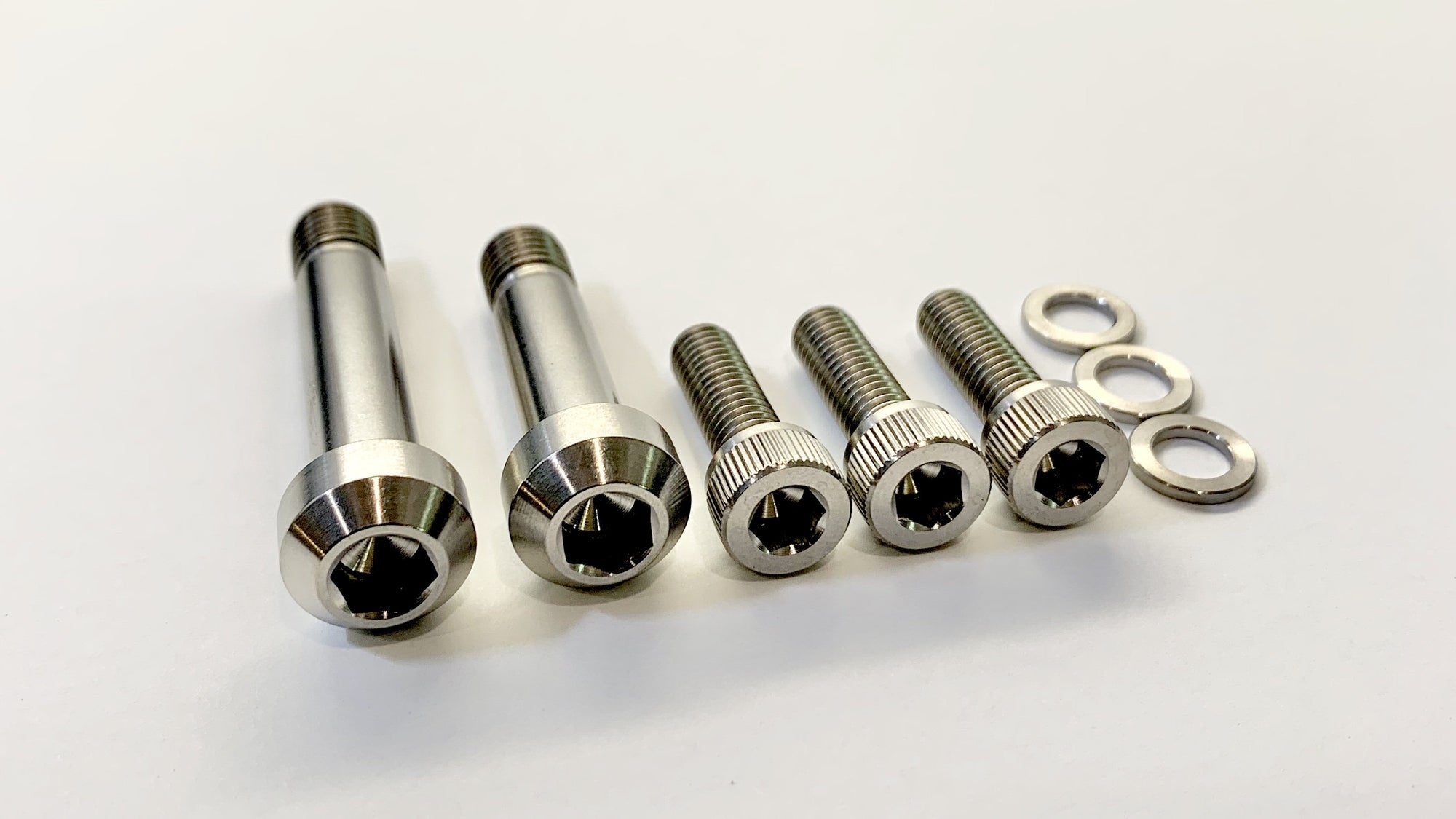 Santa Cruz Pivots and Shock Bolts - Titanium