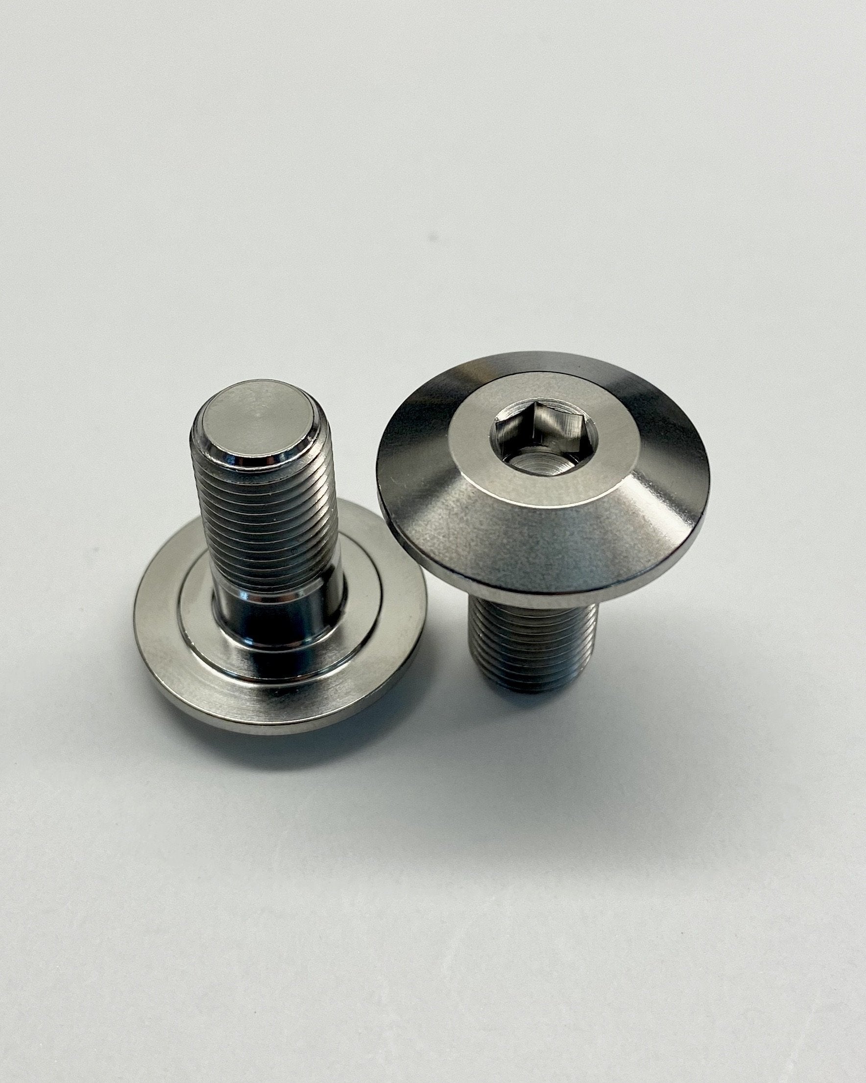 Santa Cruz Upper Pivot Titanium Bolt Set – Better Bolts